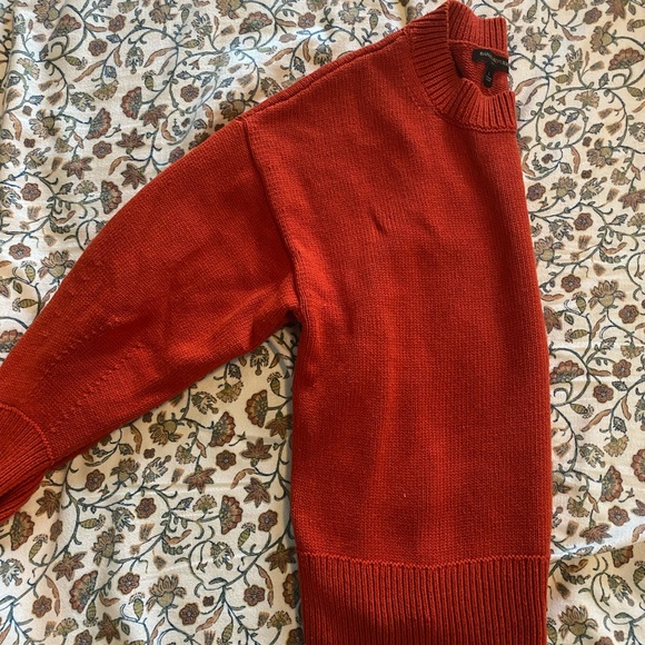 Banana republic women’s sweater, size large - Picture 2 of 4